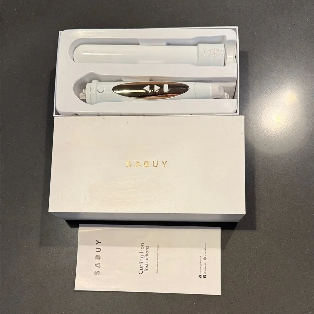 Sabuy White and Gold Curling Iron, ceramic barrel for curling or straightening